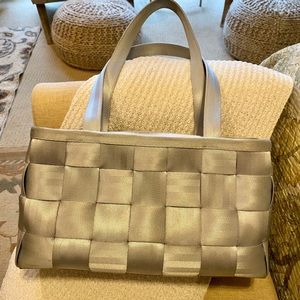 HARVEYS Original Seatbelt Purse